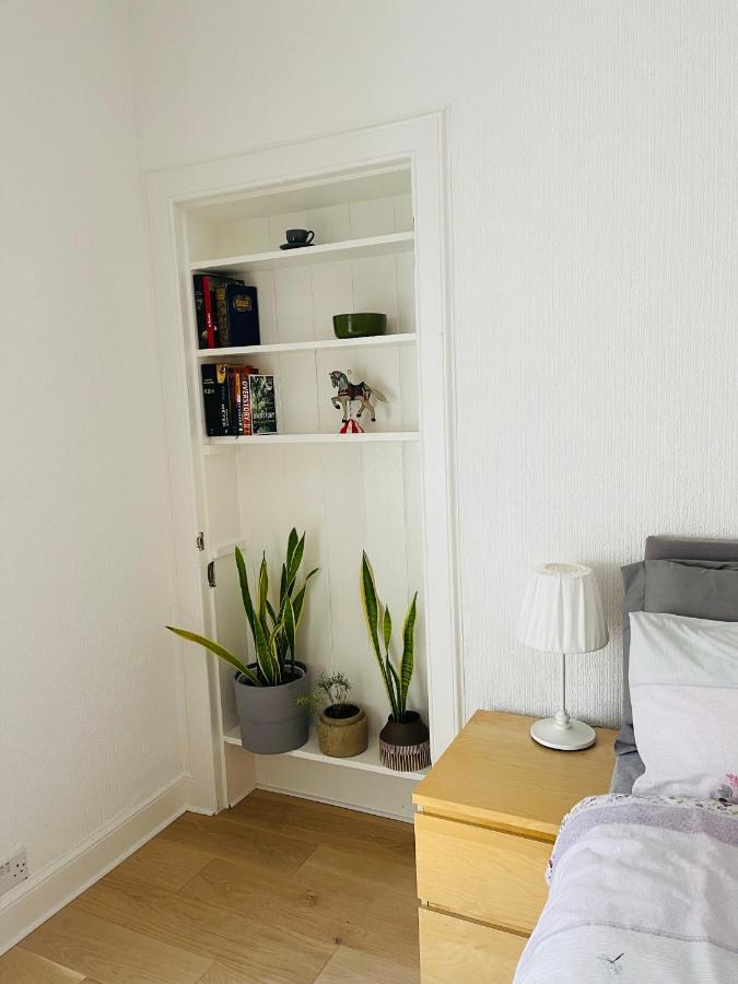 Ground Floor 1 Bedroom Flat In The Centre * Edinburgh